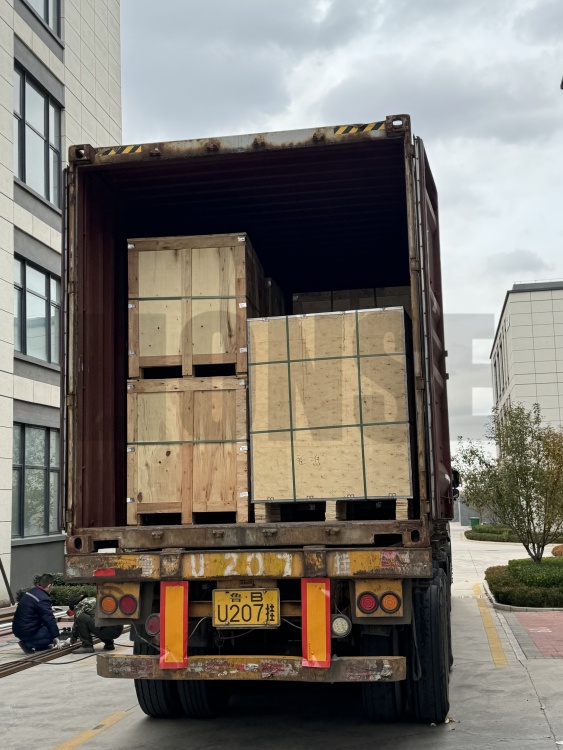 LIONSE - 毎日の出荷業務