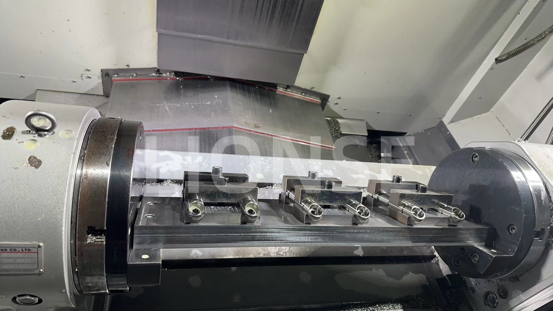 GR5 チタン合金は具体的にどのような海洋機器に使用できますか?
